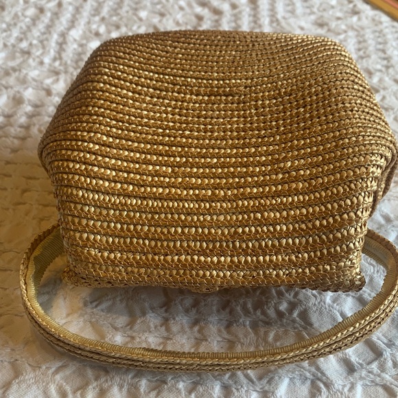 Vintage Brass Handle Mini Straw Bag - Picture 7 of 16